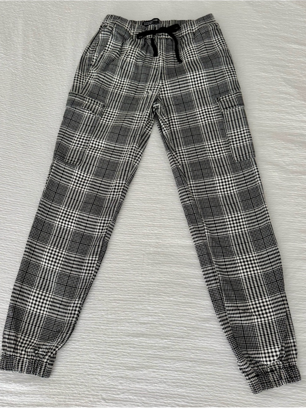 Design Lab Houndstooth Plaid Jogger Pants